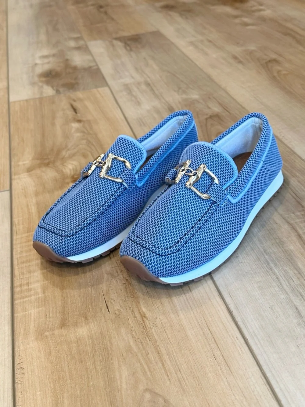 NWT Susana Orthopedic Loafer Dressy Sneaker LIGHTWEIGHT Blue 7 1/2